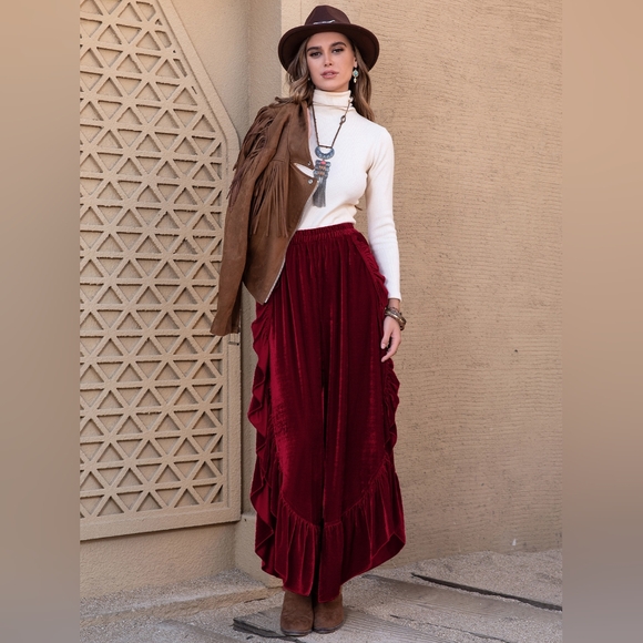 Slit Ruffled Wide Leg Pants - Picture 2 of 8